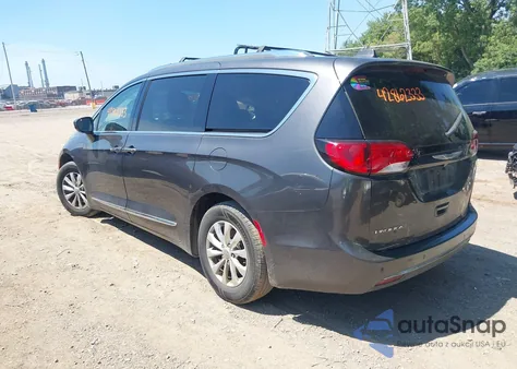 2019 Chrysler Pacifica Touring L from USA, damaged, VIN 2C4RC1BG7KR685556